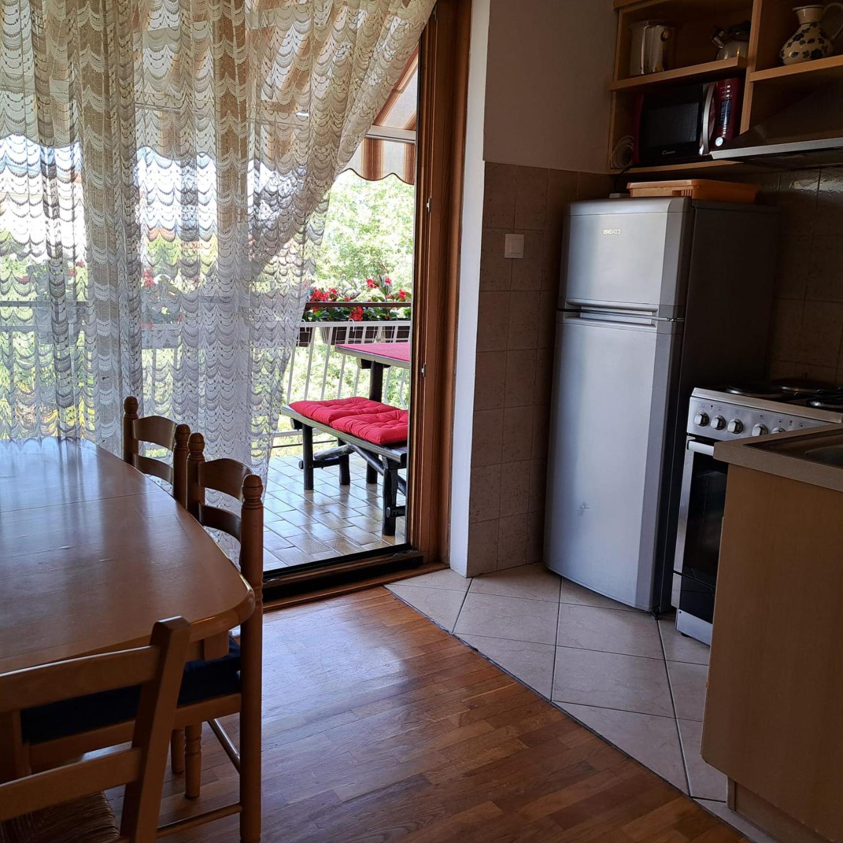 Apartments Sabina I Grapes Malinska Bagian luar foto